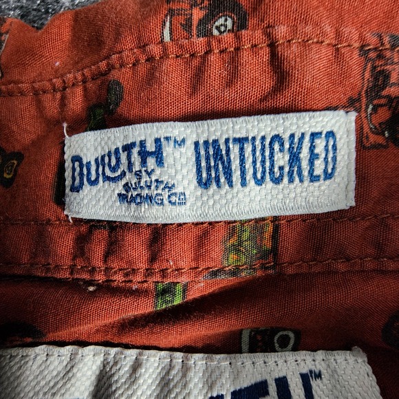 Duluth Trading Untucked Shirt Men's Large AOP Tractors Relaxed Fit Button Down - Picture 8 of 12